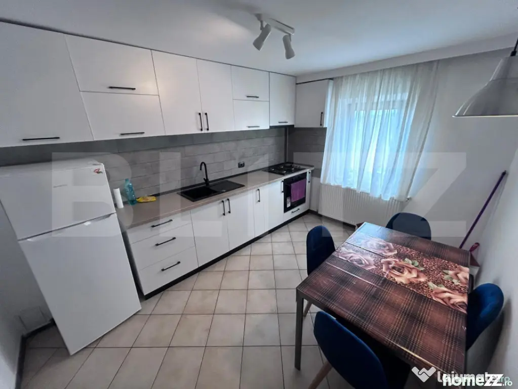 Apartament 3 camere, 75 mp, zona Revolutiei