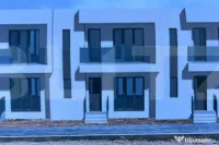 Casa de vanzare, 100 mp utili, zona 1 Mai 