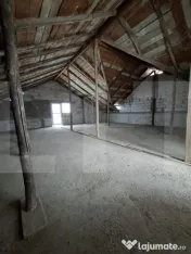 Casă cu mansardă la roșu, teren 1.000 mp – Draxini 