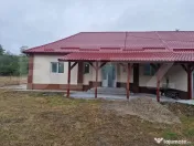 Casa tip duplex în Caianu, renovata integral în 2025 