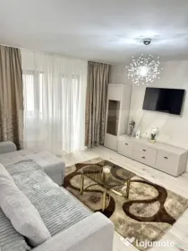 Apartament 3 camere, 65 mp, zona Cetate