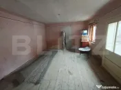 Casa renovabila 5 camere baie si anexe 2800 mp teren in Pi 