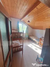 Casă spațioasă, complet mobilată și utilată – 235 mp 