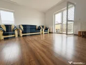 Apartament 2 camere/ Tractorul/ et 2/ parcare inclusa 