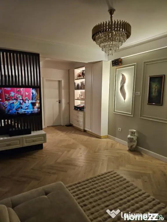Apartament lux 3 camere decomandat pe 2 etaje,, zona Rezide - Craiova (Dolj)
