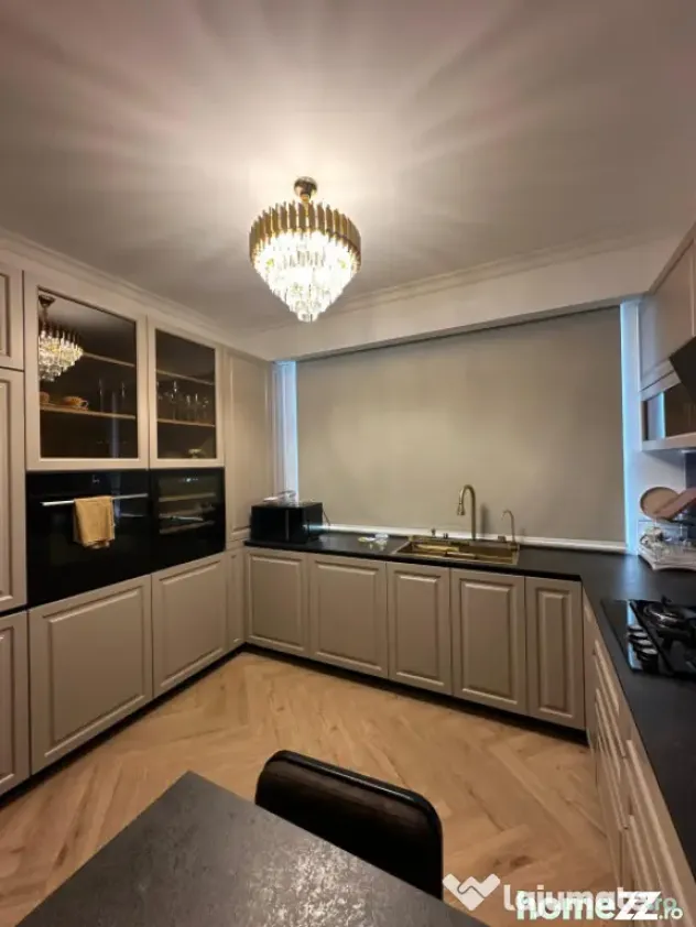 Apartament lux 3 camere decomandat pe 2 etaje,, zona Rezide - Craiova (Dolj)