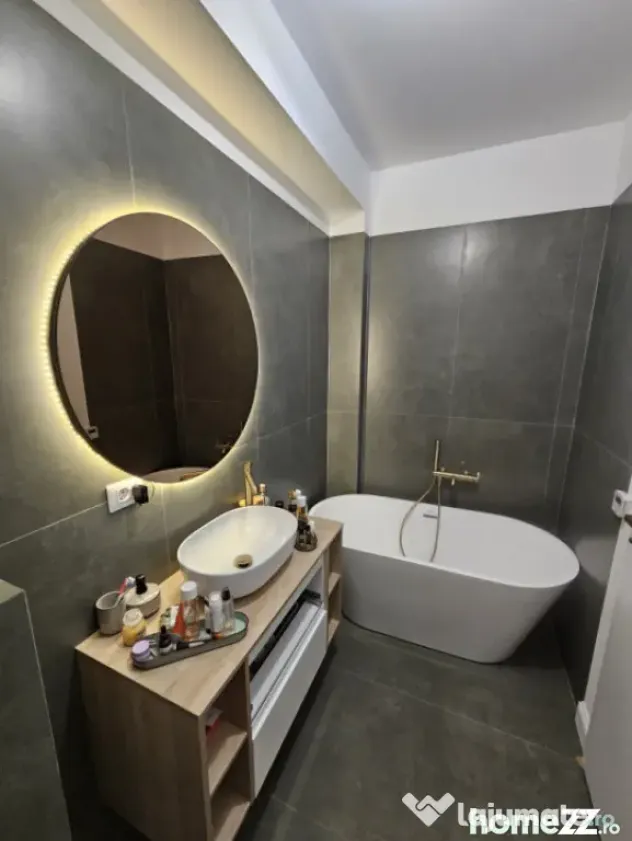 Apartament lux 3 camere decomandat pe 2 etaje,, zona Rezide - Craiova (Dolj)