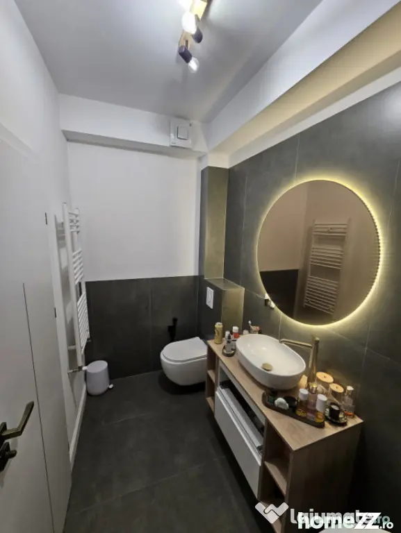 Apartament lux 3 camere decomandat pe 2 etaje,, zona Rezide - Craiova (Dolj)