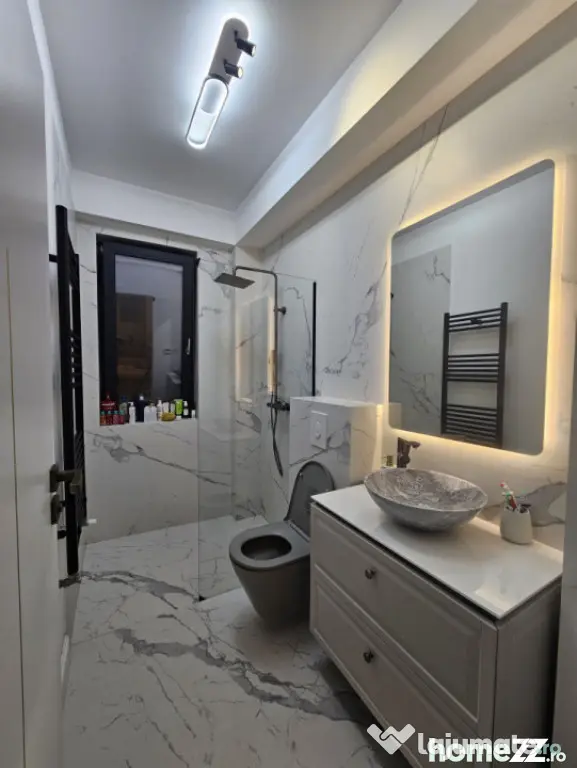Apartament lux 3 camere decomandat pe 2 etaje,, zona Rezide - Craiova (Dolj)