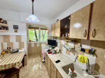 Apartament cu doua camere etaj 1