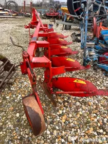 Plug cu 3/4 brazde Huard Kuhn Naud Kvenerland