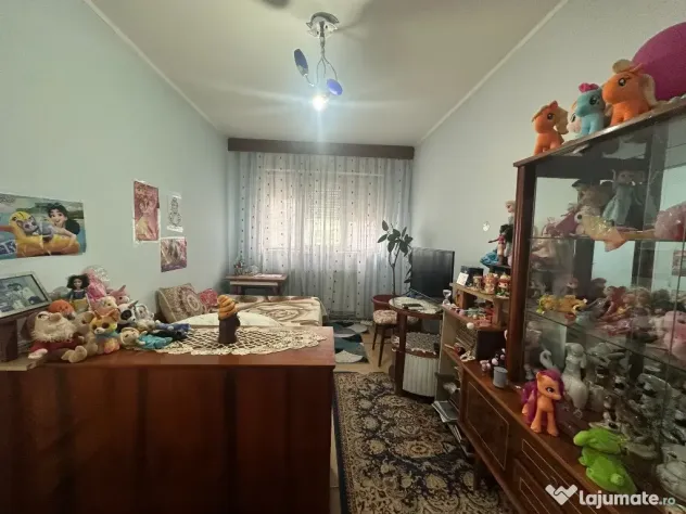 VIGAFON - Apartament 3 camere Malu Rosu
