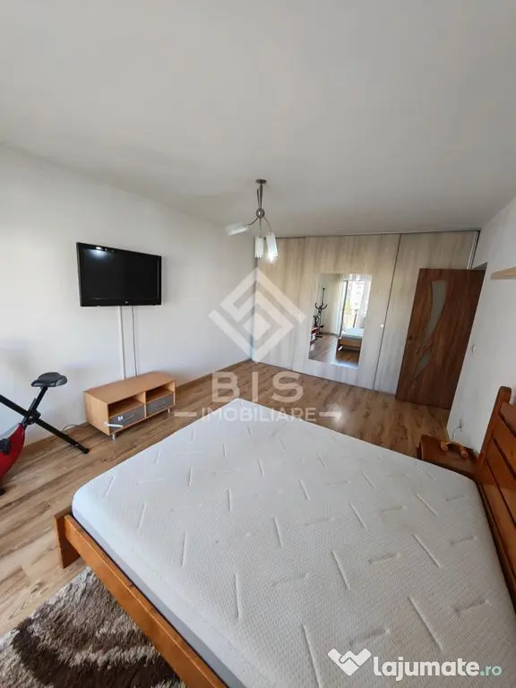 Apartament Spațios 70 mp + 2 Balcoane (15 mp)
