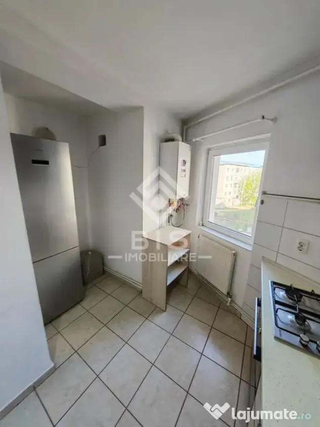 Apartament Spațios 70 mp + 2 Balcoane (15 mp)