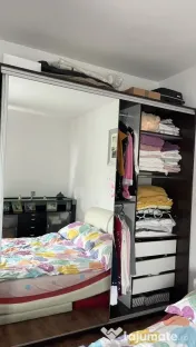 Vând dulap pentru dormitor 