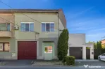 Apartament 2 camere, loc de parcare, teren propriu,strada...