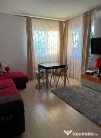 Apartament 4 camere, decomandat - zona Sanpetru 