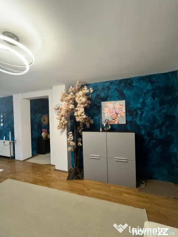 Apartament 2 camere, 81 mp, Radauti