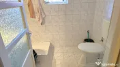 Vand casa in Deva, zona centrala, D+P+E, de caramida din anul 1990 