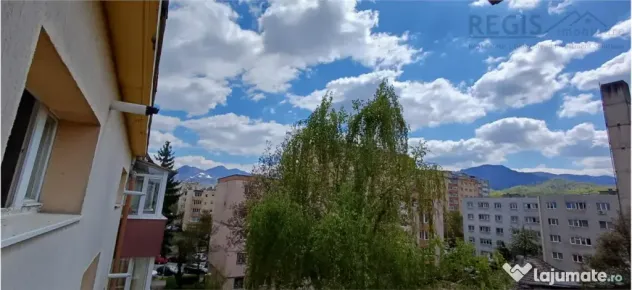 Apartament 2 camere zona Spitalului Judetean