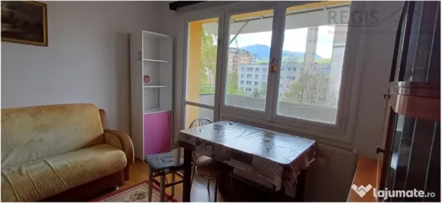 Apartament 2 camere zona Spitalului Judetean