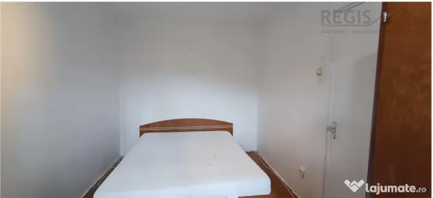 Apartament 2 camere zona Spitalului Judetean