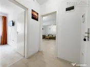 Apartament tip studio cu parcare la 1 km de mall Coresi 