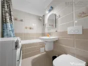 Apartament tip studio cu parcare la 1 km de mall Coresi 