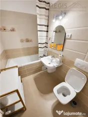 Apartament tip studio la 1 km de mall Coresi cu parcare 