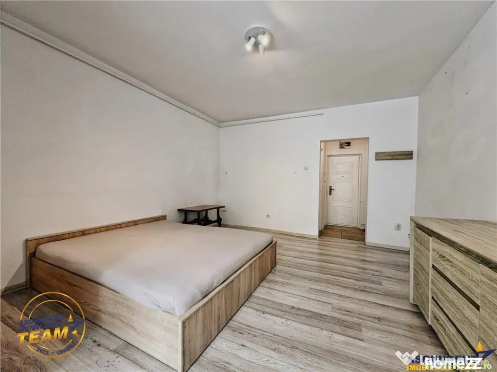 Investitie sigura: garsoniera in zona buna, acces rapid catr