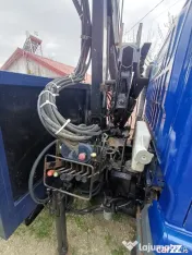 Nissan CABSTAR, cu macara 