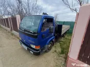 Nissan CABSTAR, cu macara 