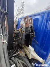 Nissan CABSTAR, cu macara 