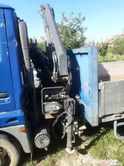 Nissan CABSTAR, cu macara 