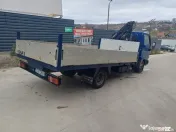 Nissan CABSTAR, cu macara 