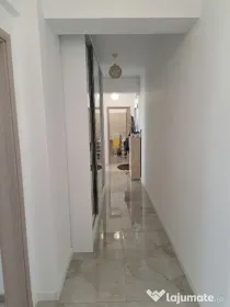 Vand apartament cu 3 camere str. Năzuinței - Bragadiru Leroy Merlin
