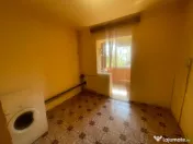 Apartament decomandat, 3 camere si 2 bai, 63.97 mp, zona Lap 