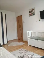 Apartament 2 camere, decomandat, parter inalt, balcon, zona Tractorul! 