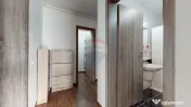 Apartament cu 2 camere de închiriat în zona Tractorul 