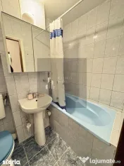 Apartament 2 camere decomandat Reșița / Constantin Bran... 