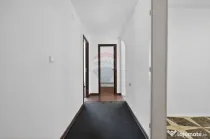 Apartament spațios la casă, renovat, ultracentral Pecica