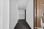 Apartament spațios la casă, renovat, ultracentral Pecica 