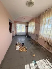 Casa de vacanta cu 8300 mp teren, de vanzare in Preluca N... 