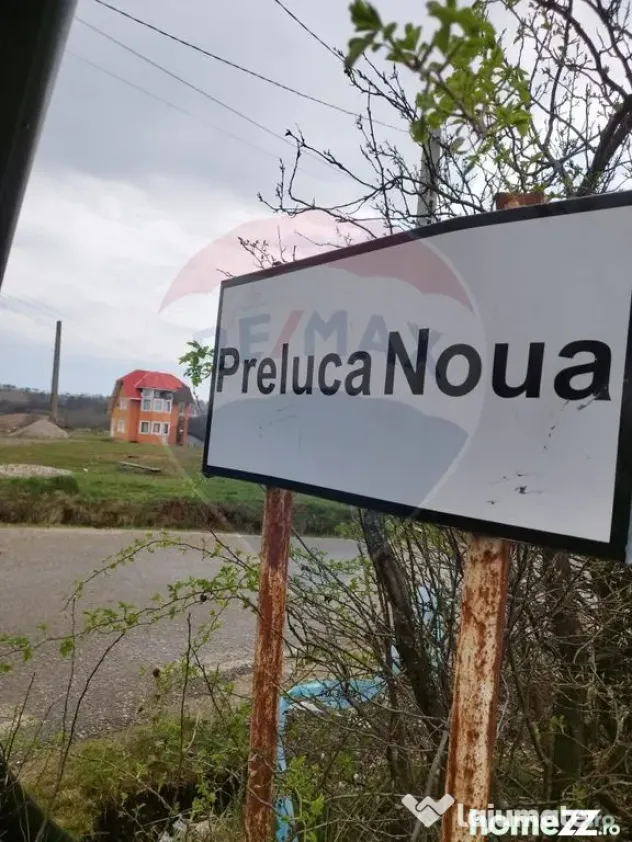 Casa de vacanta cu 8300 mp teren, de vanzare in Preluca N...