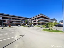 Apartament nou modern, 3 camere, 2 bai, 2 balcoane si centr
