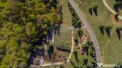 Poiana Brașov | teren cu panoramă largă către munți 