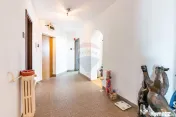 Apartament 3 camere decomandat | Calea Călărașilor –...