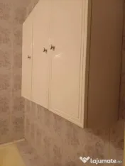 Se vinde garsonieră complet mobilată și utilată în cart 