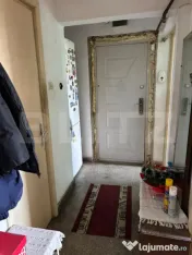 Apartament 3 camere- zona centrala-60mp 