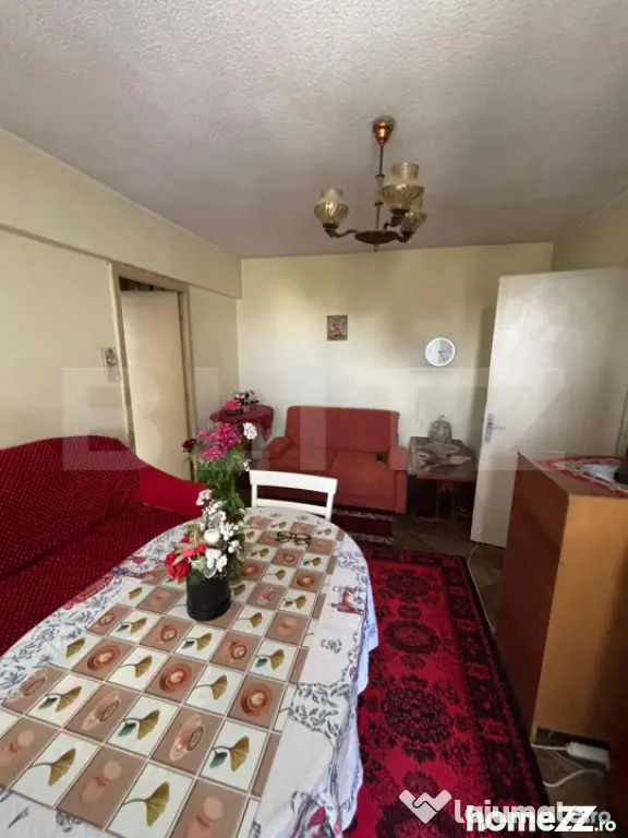 Apartament 3 camere, 60 mp, zona Centrala - Ploiesti (Prahova)